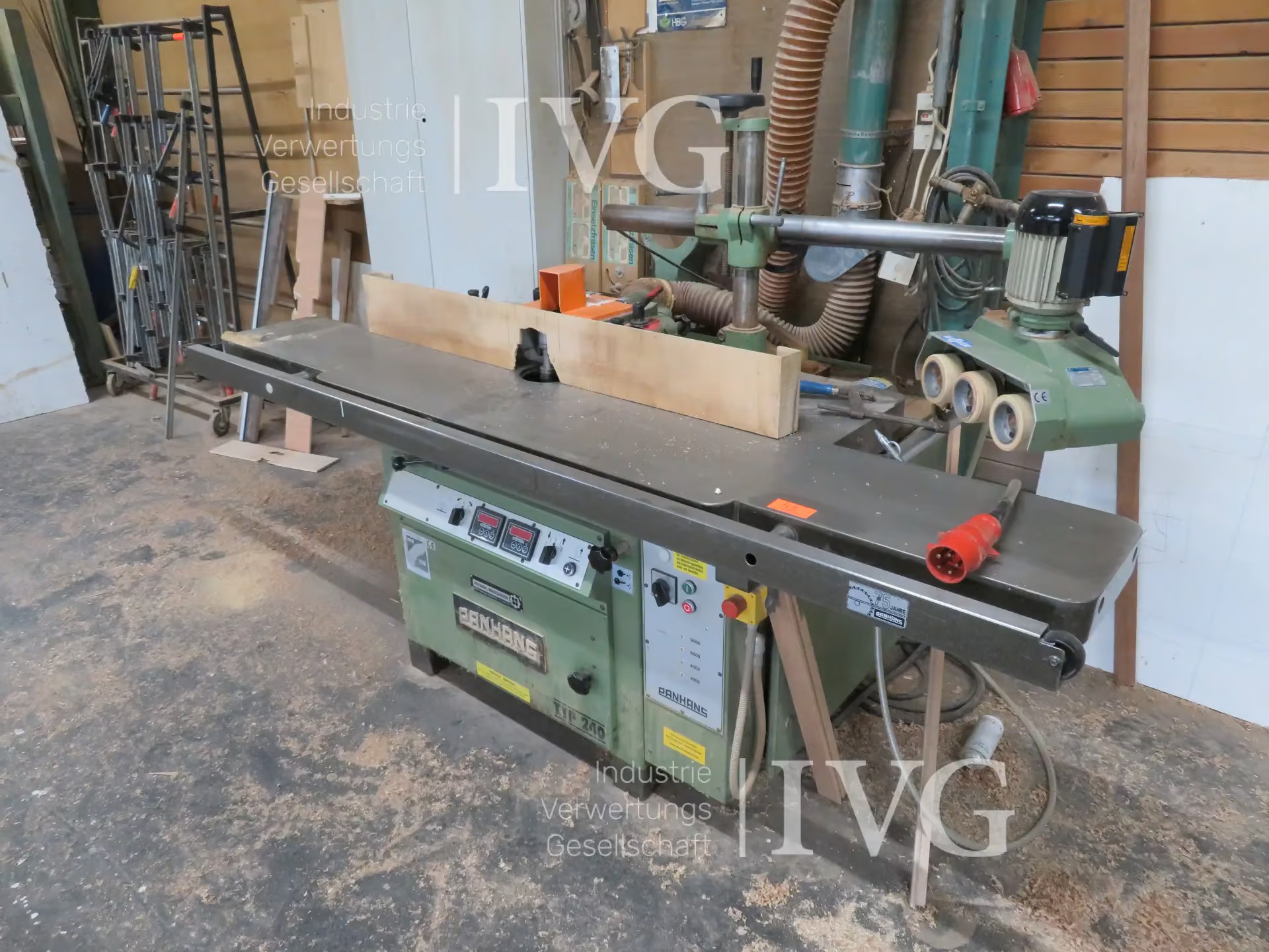 Industrieversteigerungen Holzbearbeitung